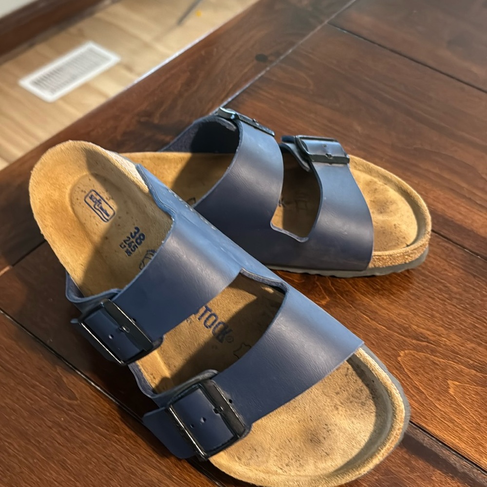 Birkenstock Arizona Softbed Navy Sandals Size 38 (unisex)